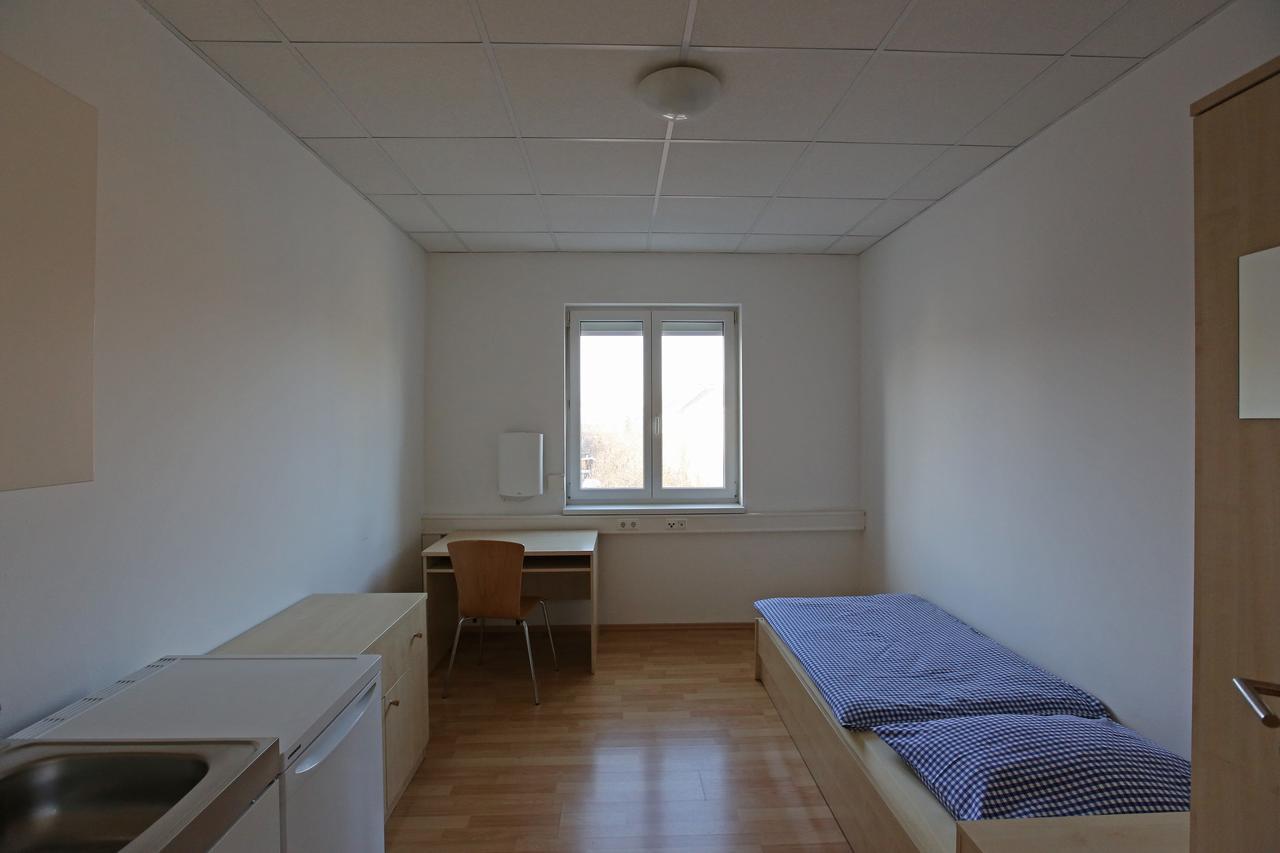 Montagehotel Living@לינץ מראה חיצוני תמונה